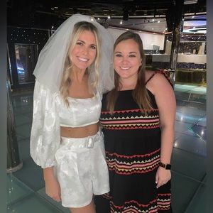 Do + be set that was worn once to my bachelorette